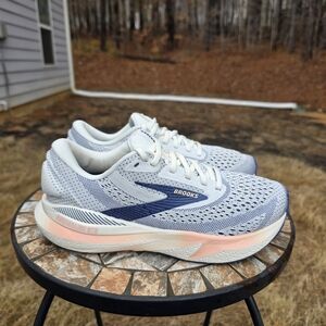 Brooks Athletic Shoes in Blue and Pink